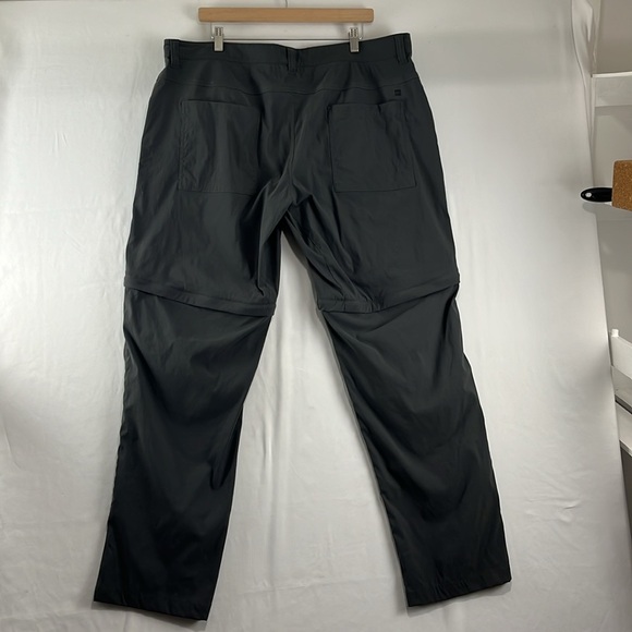 MEC Convertible Charcoal Grey Men's Hiking Pants - Picture 7 of 10
